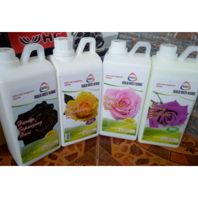 Pelicin dan pengharum pakaian laundry MAWAR BRM