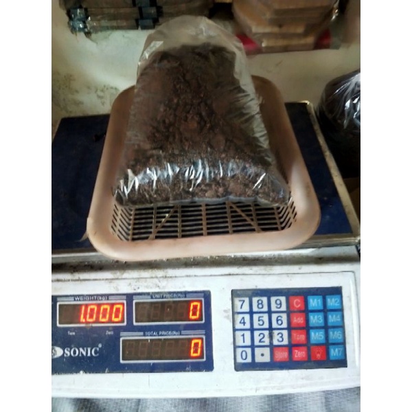 

Bubuk biskuit ore0 remahan halus topping kue /minuman 1kg