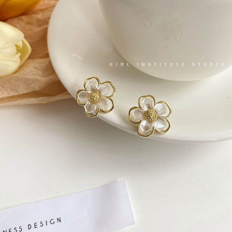 Simple flower earrings alloy women Earrings fashion jewelry accessories