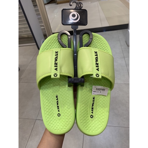 Airwalk green sendal wanita