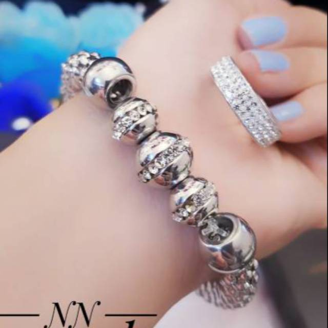 Titanium set silver awet 2835