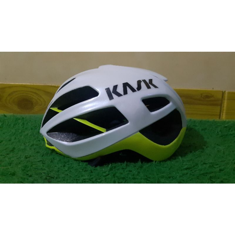 Helm kask protone acm