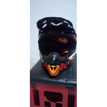 helm cross cargloss repaint motif dani pedrosa