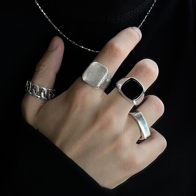 Punk tren hip hop cincin Eropa dan Amerika retro logam geometris cincin empat potong set cincin