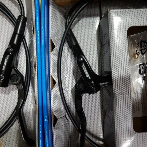Brakeset Hydraulic Shimano Mt 200