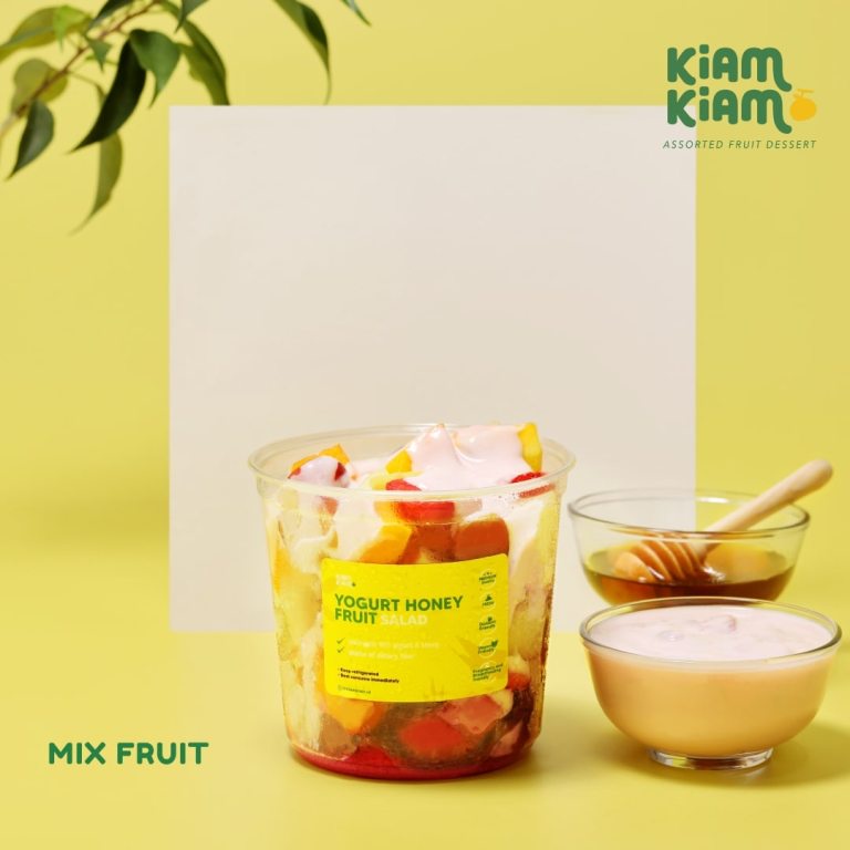 

HONEY YOGURT FRUIT SALAD, salad buah, @kiamkiam.id