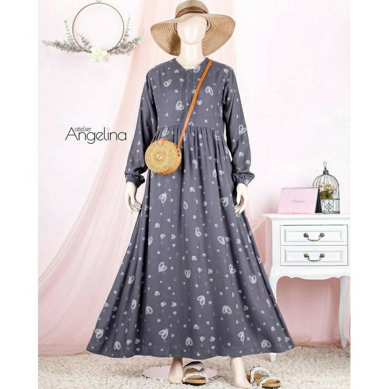 Genji Pie Slate L by Atelier Angelina