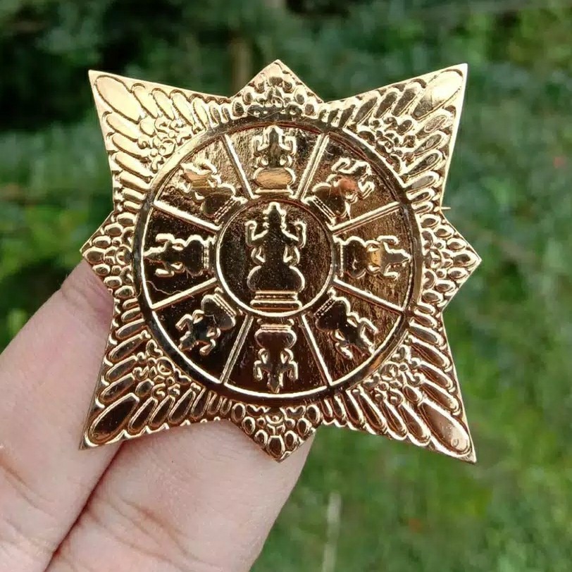 Koleksi Fashion Pin Bros Logo Surya Majapahit