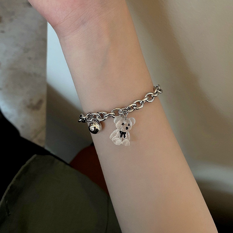 Gelang Liontin Beruang Hollow Bahan Alloy Gaya Korea Untuk Wanita