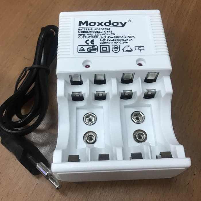 Alat Cas Baterai AA AAA 9V / Charger Baterai Maxday 612
