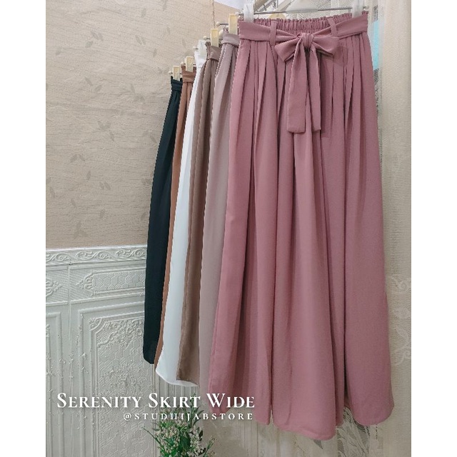 Serenity WIDE Skirt Polos by Studhijabstore