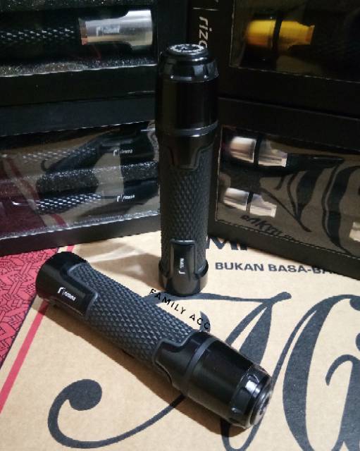 Handgrip Handfat Handle Grip Rizoma Sarung Gas Variasi Motor Aerox/ Nmax/ Pcx/ Ninja 250fi Universal