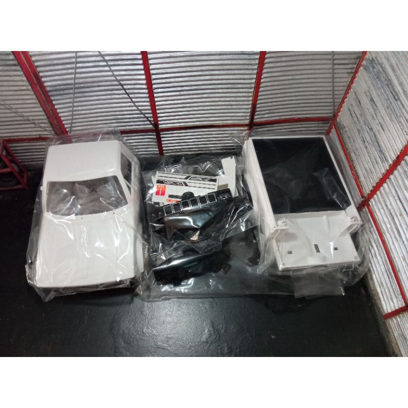 Body Set+Interior Rc Wpl C24-1 Toyota Hilux Skala 1/16