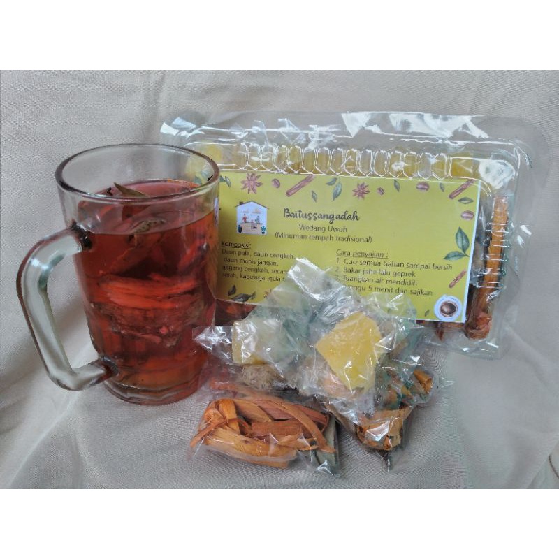 

Wedang Uwuh (Minuman Rempah Tradisional)