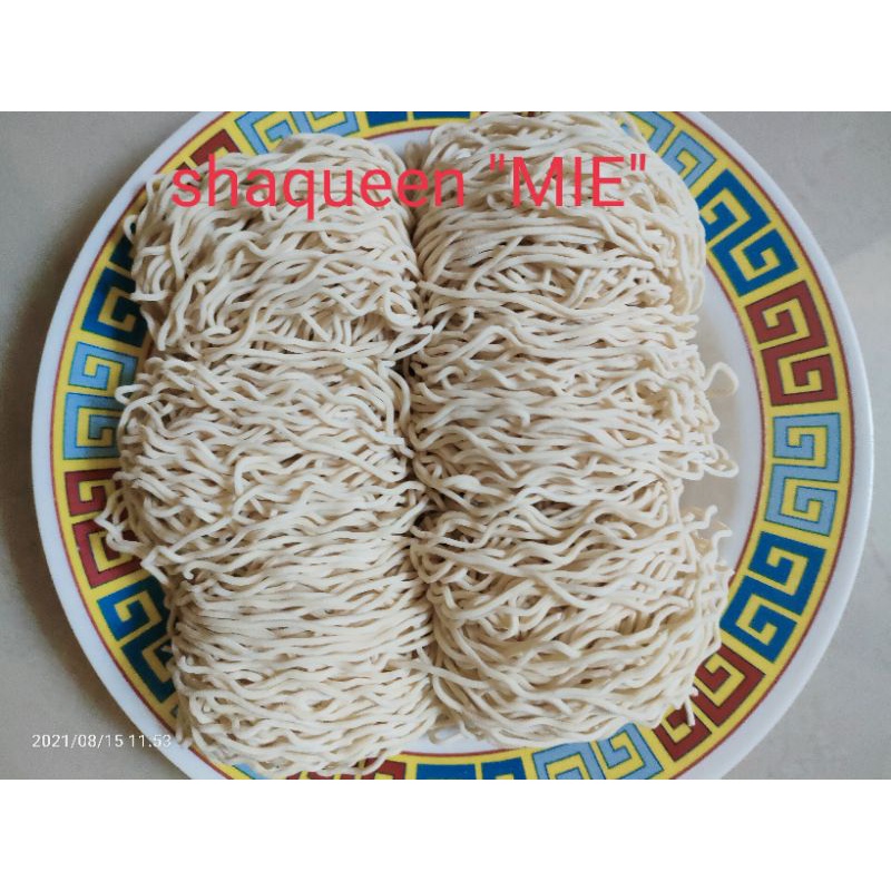 

MIE AYAM MENTAH SUPER KENYAL HOMEMADE(1KG)