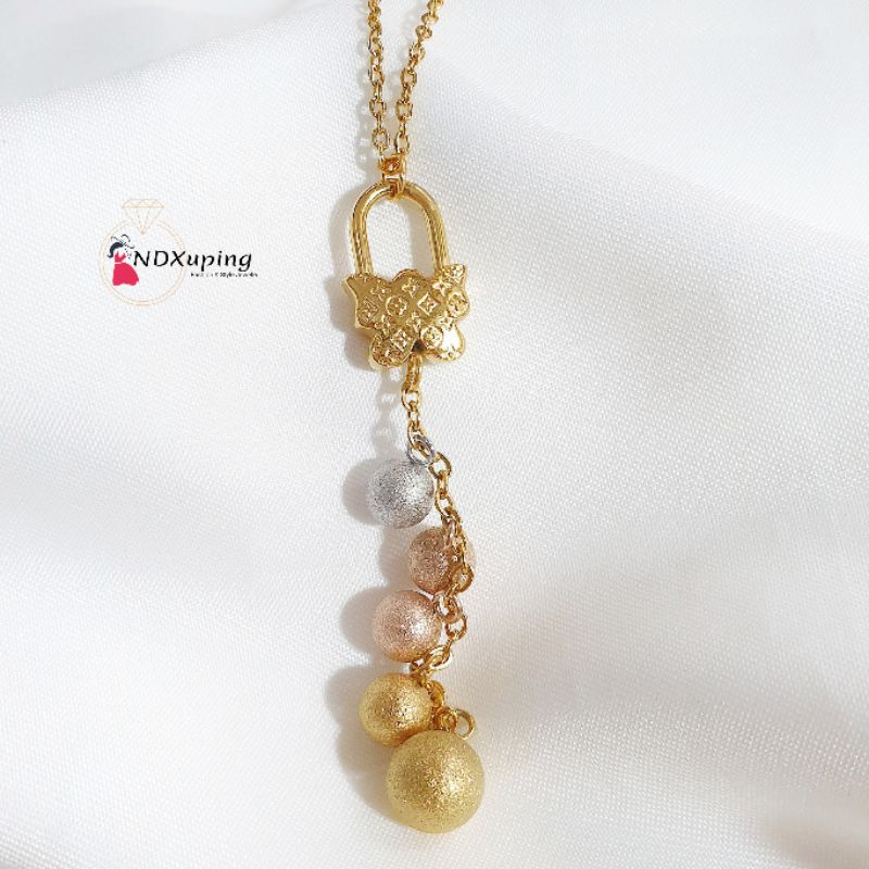 Kalung Titanium Kalung Wanita Dewasa Dengan Variasi Liontin Gembok Bola N10012203