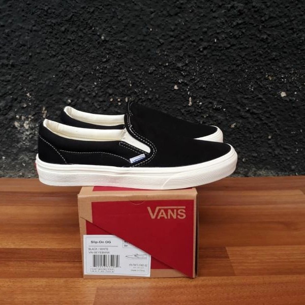 Vans Slip On OG Black White Waffle DT