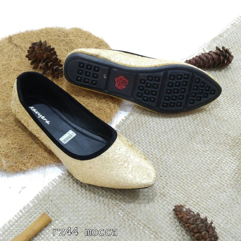 Borneoxavyera  Sepatu Flatshoes Azeera rz44 Sepatu Flat Keren Kekinian Bahan Kanvas Premium