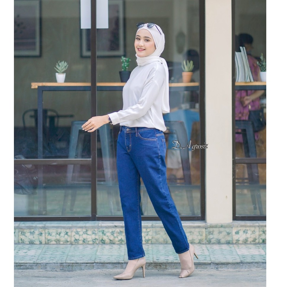 triplestartgrosir - FASHION WANITA CELANA FAVO BOYFRIEND JEANS