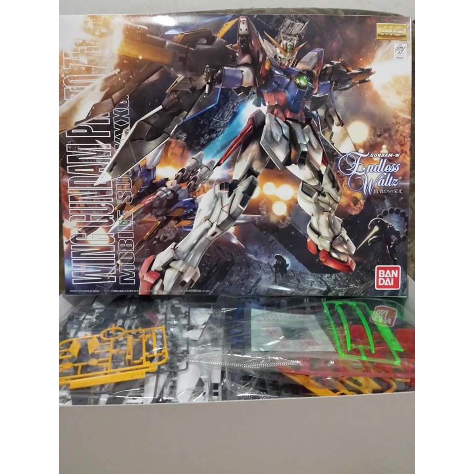 MG 1/100 Wing Proto Zero Gundam Bandai