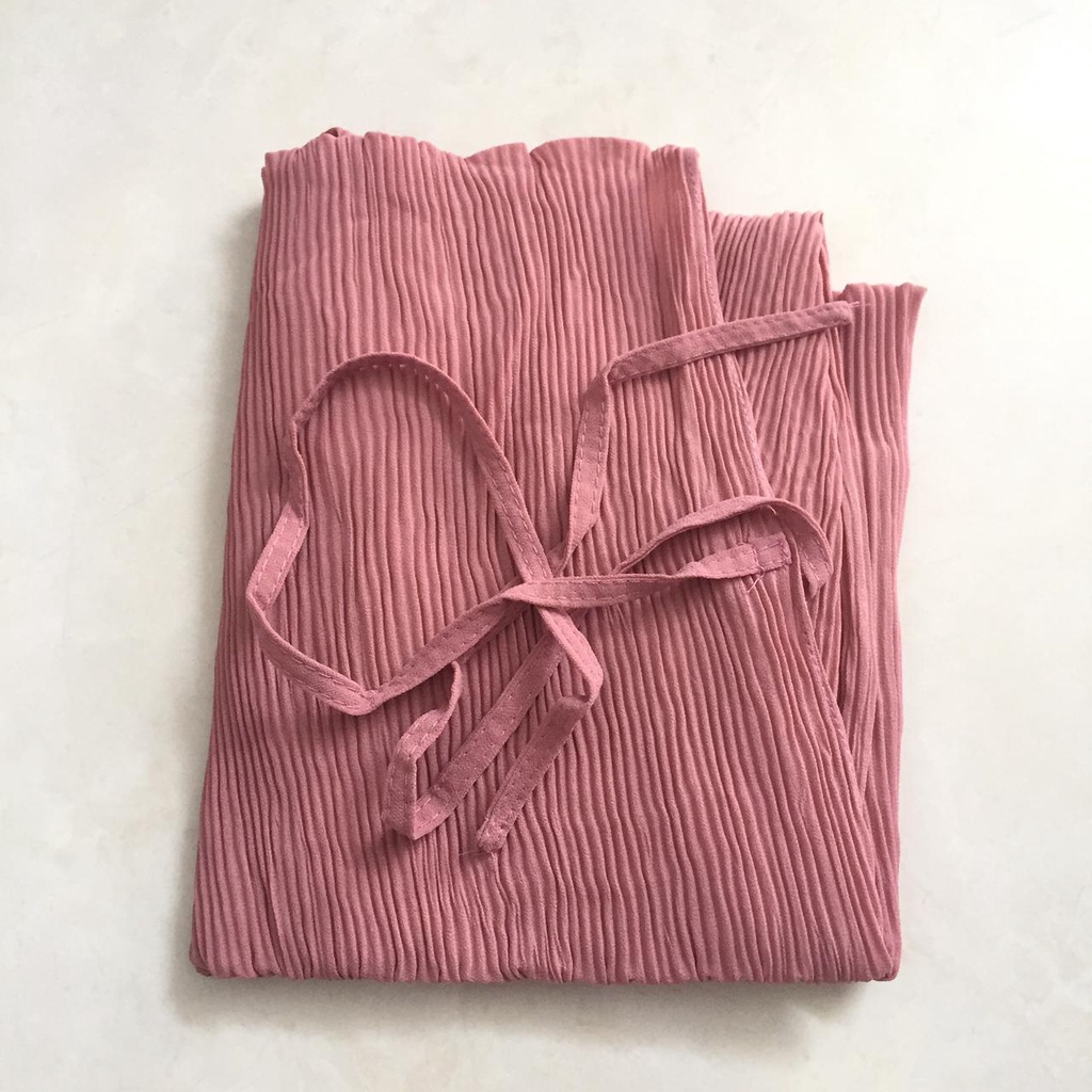 Jilbab Instan Maryam Plisket Tali Ceruti Ori Cantika-DUSTY