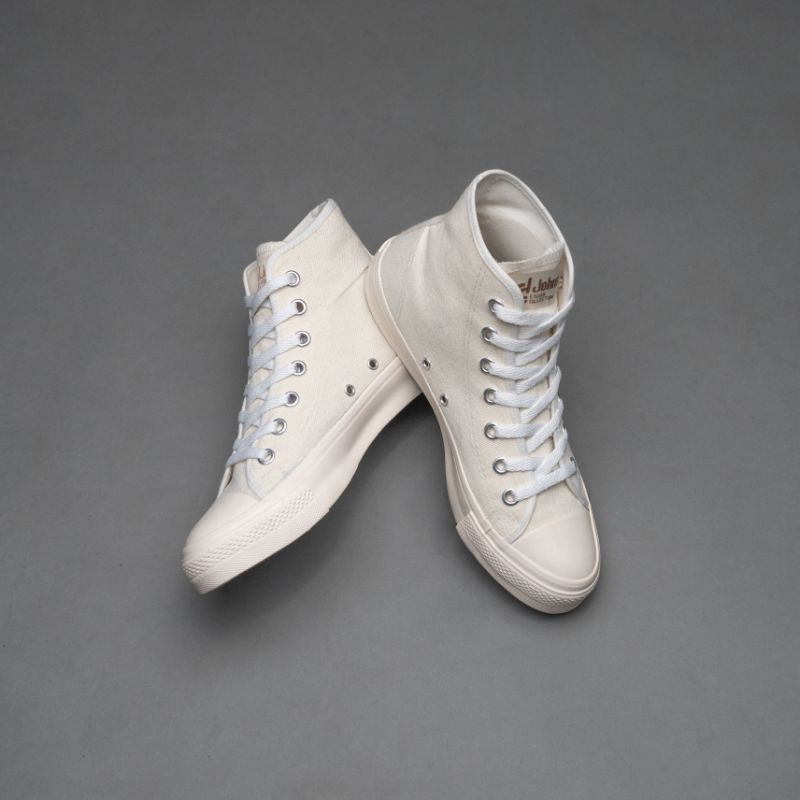 Sepatu Johnson Basic Milky High Original