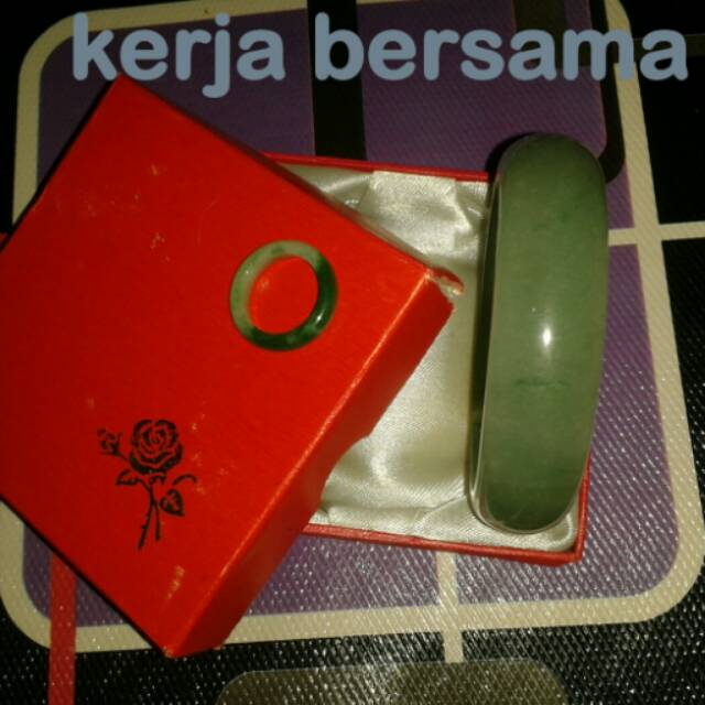Gelang batu giok+cincin batu giok+box