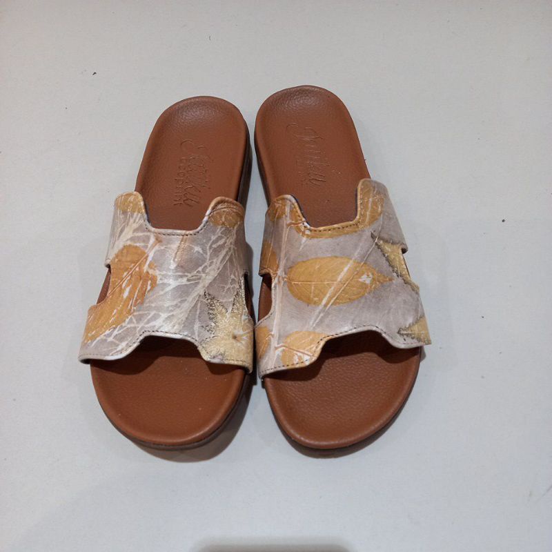 SANDAL TEPLEK KULIT ASLI DOMBA SANDAL ECOPRINT SANDAL TEPLEK BATIK KULIT ASLI