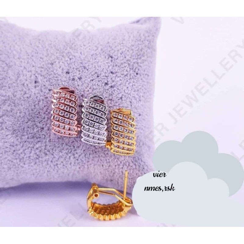 Anting berlian/replika,vier setara dgn titanium,mata micro diamond yg dpake ditoko mas,awet,thn lama