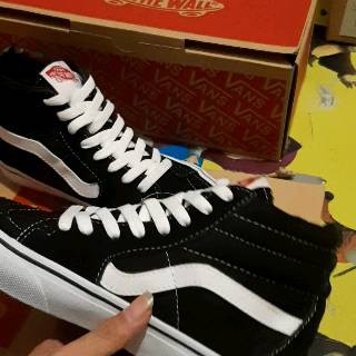 SEPATU PRIA & SEPATU WANITA / SEPATU SNEAKERS VANS SK8 HIGH BLACK WHITE MIRROR ORIGINAL TERLARIS