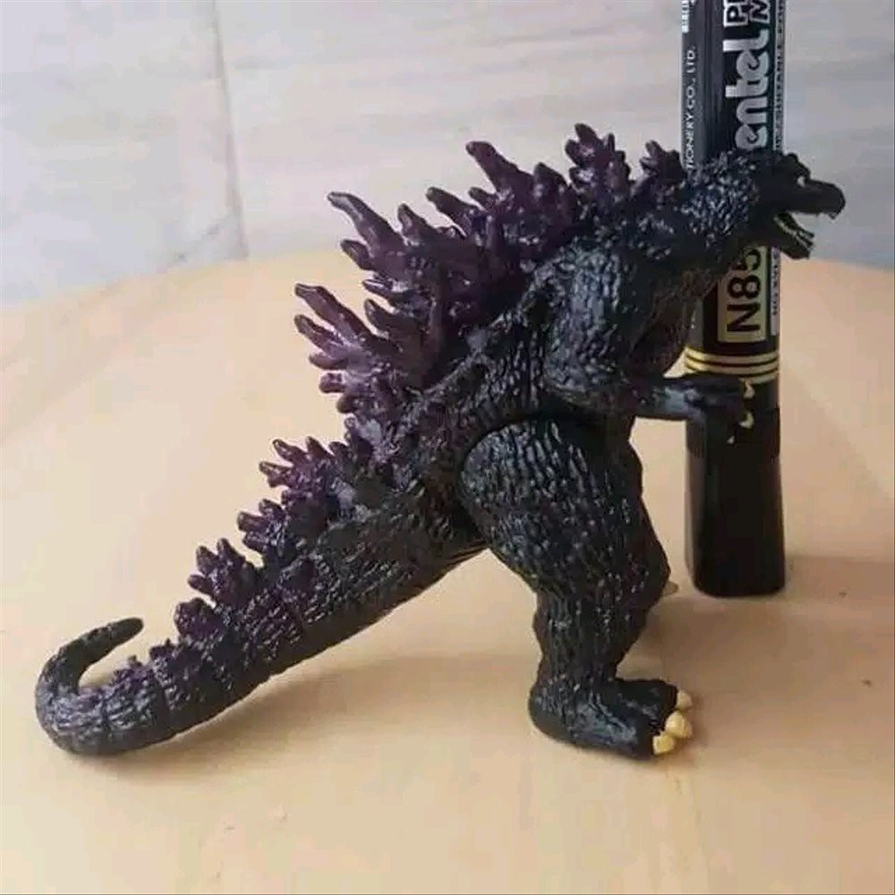 Jual Mainan action figure Godzilla Artikulasi Tnggi skitr Jual Mainan action figure Godzilla Artikulasi Tnggi skitr