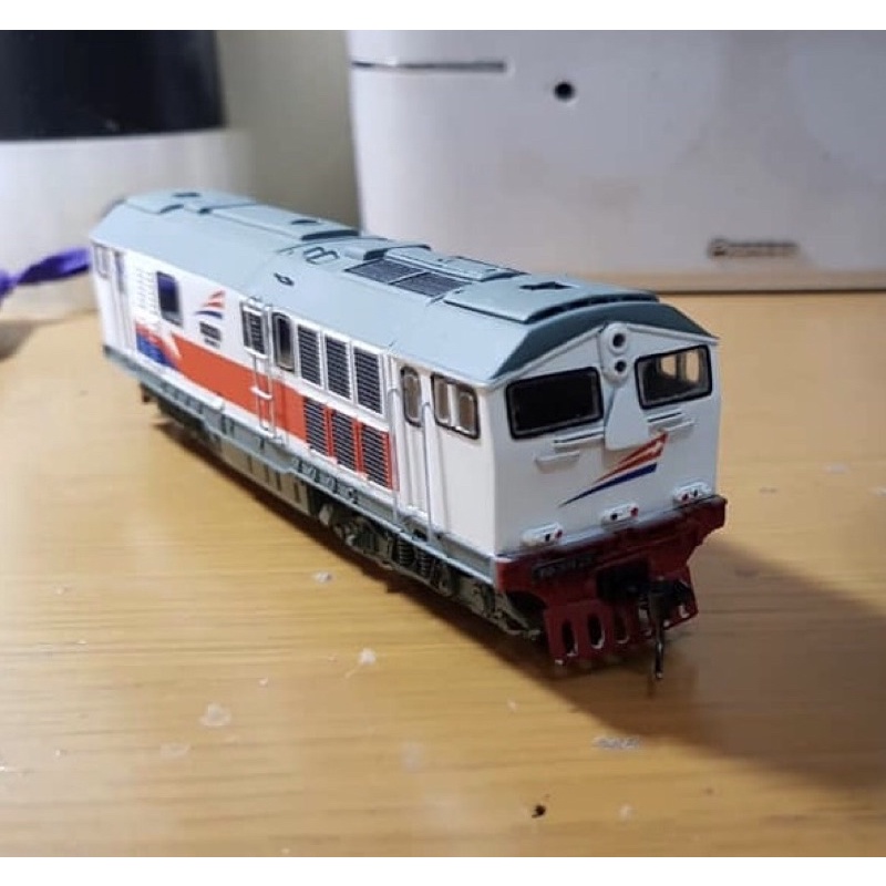 Lokomotif BB304