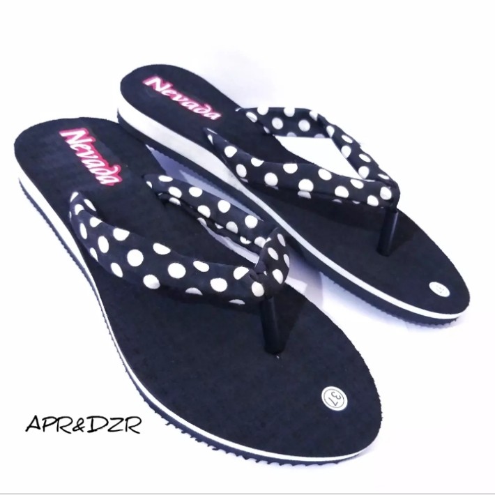 Sandal japit wanita nevada tali polkadot