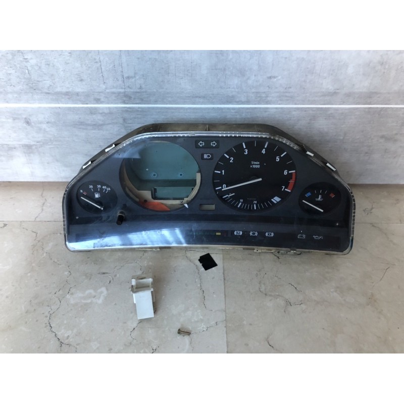 speedometer e30 m40