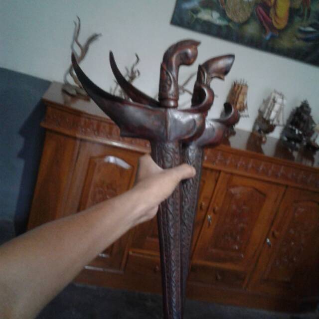 WARANGKA KERIS UKIR ULIR BUNGA