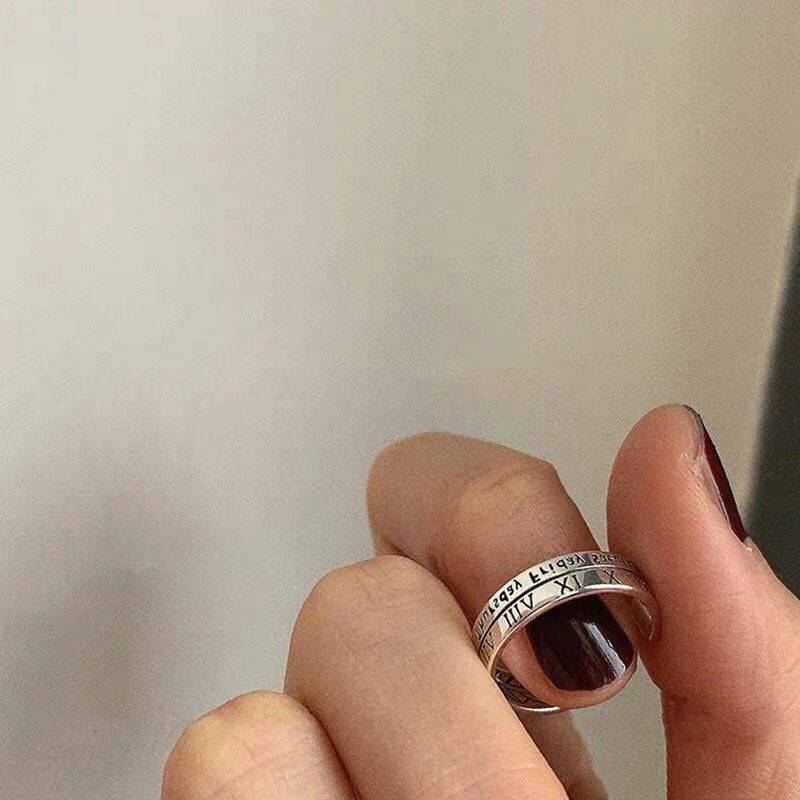 Cincin Desain Angka Romawi Gaya Harajuku