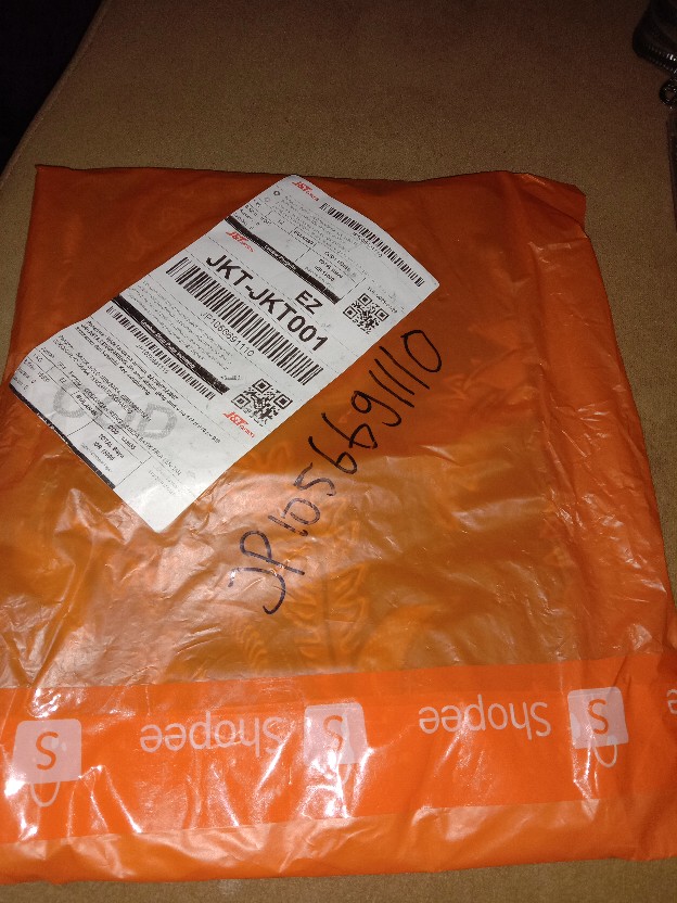 Godongan Ireng Kemeja Batik Pria Lengan Pendek Lapis Furing Katun Primisima Batik Solo