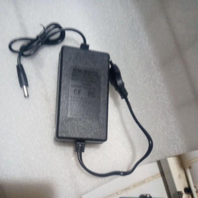 Adaptor 12v DC Output 3A (36Watt)