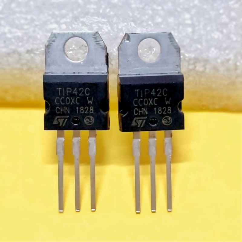 

Transistor TIP 42C ST 1828 isi 10bj