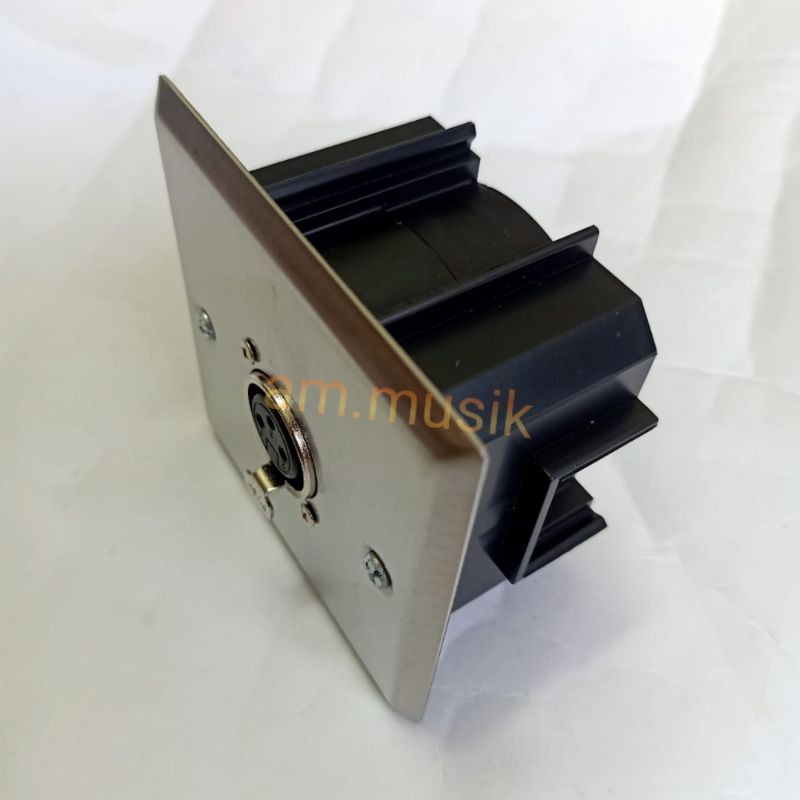 PANEL BOX MIC TANAM DI TEMBOK