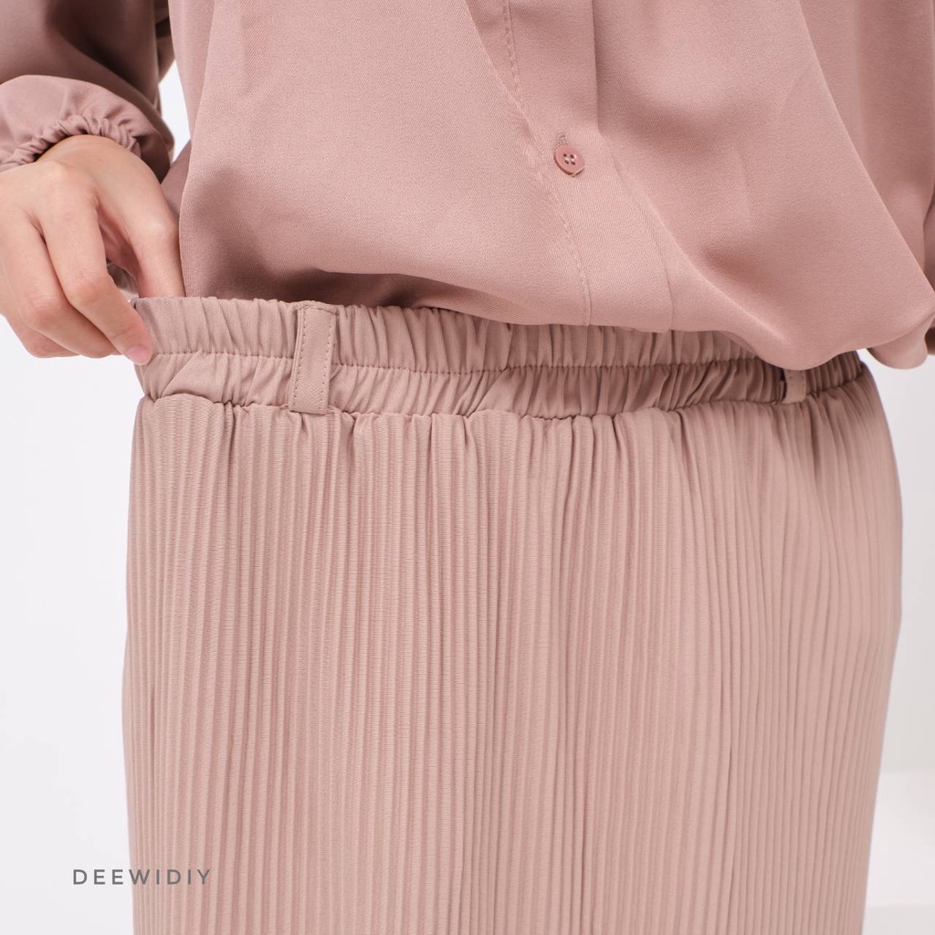 ROK SPAN PLISKET PANJANG WANITA - PENCIL SKIRT DEEWIDIY