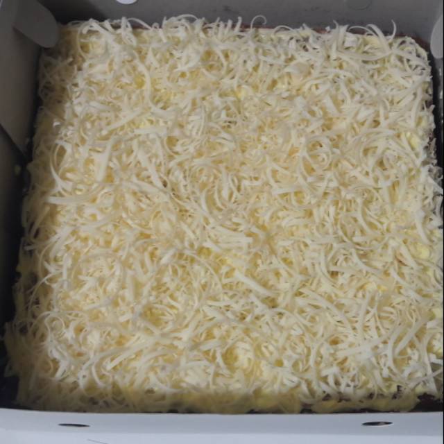 

Bolu potong keju ekonomis, murah, lembut dan cheesy di Medan