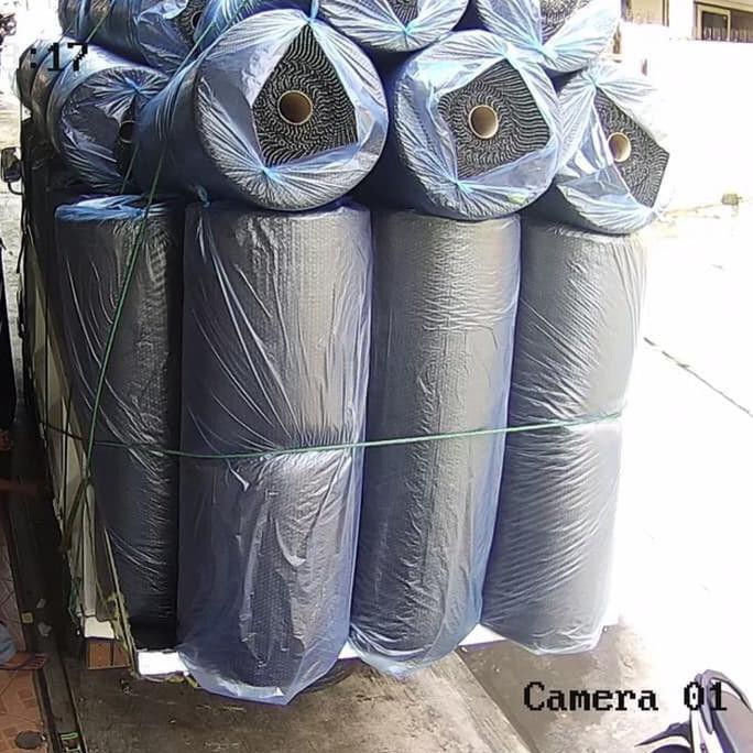 

Bubble Buble Wrap Warp Bable Hitam Pekat Plastik Gelembung Mulia Pack Genggameratjyky