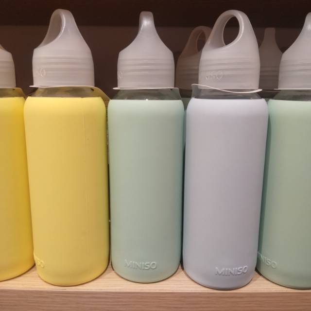 Botol minum silicone miniso 300ml