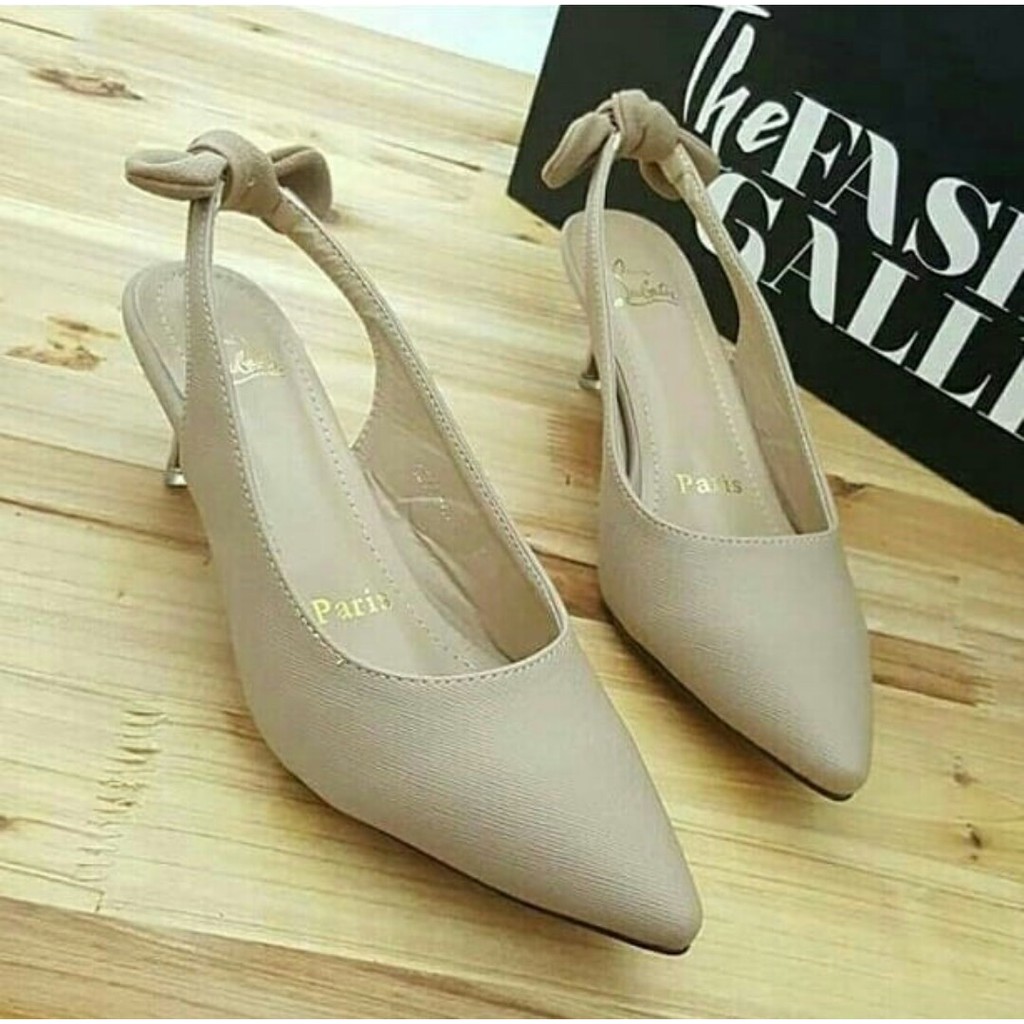 Sepatu Heels Wanita Hak Tinggi 5 cm PD297 Warna Cream