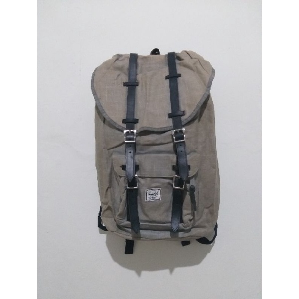 tas HERSCHEL LITTLE AMERICA grey original second backpack / ransel preloved