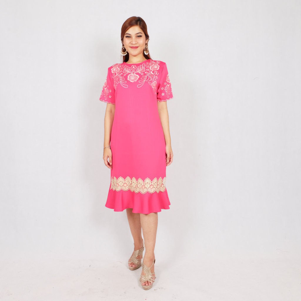 BK  BRICIA DRES SCUBA BORDIR DRESS PESTA MIDI KANTOR JUMBO WANITA MURAH  by batik kanjeng
