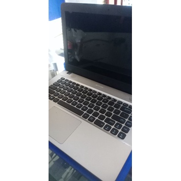 laptop Asus 14