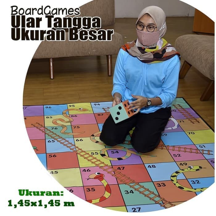Ular Tangga Raksasa
