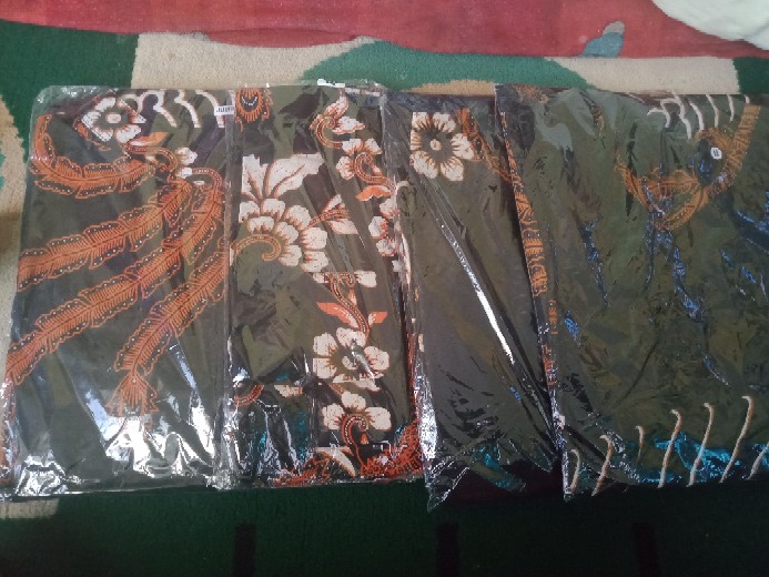 Batik Couple Sogan Lawasan Ahy Merak Serasi Buat Pasangan/berkualitas Dan Termurah!!